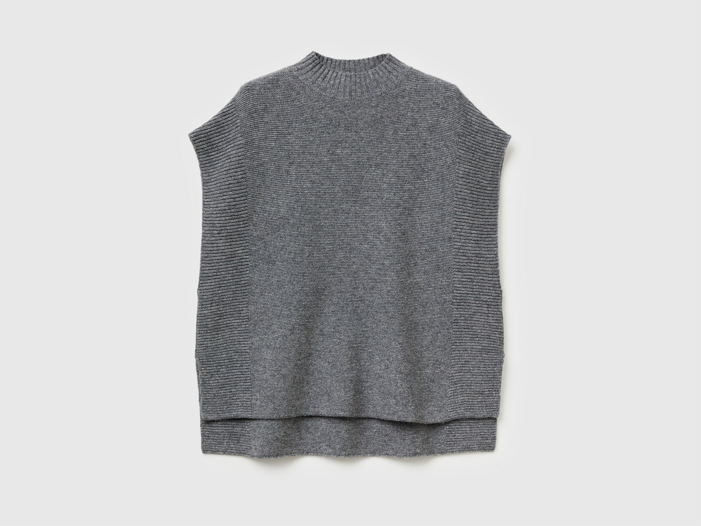 SLEEVELESS SWEATER Mujer image number 4